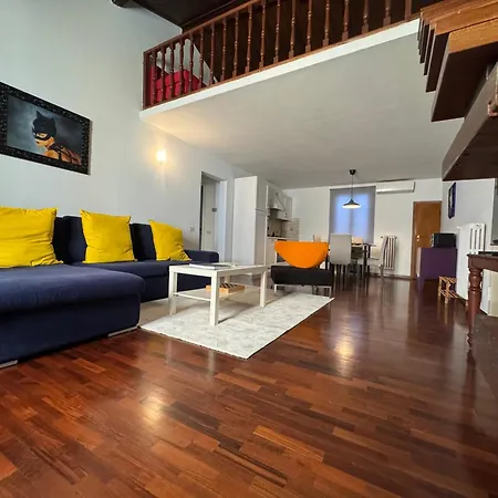 Apartment Yema Amphitheater 93-lucca Lucca